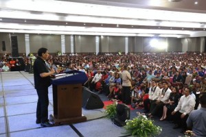 Duterte promises to raise teachers’ salary